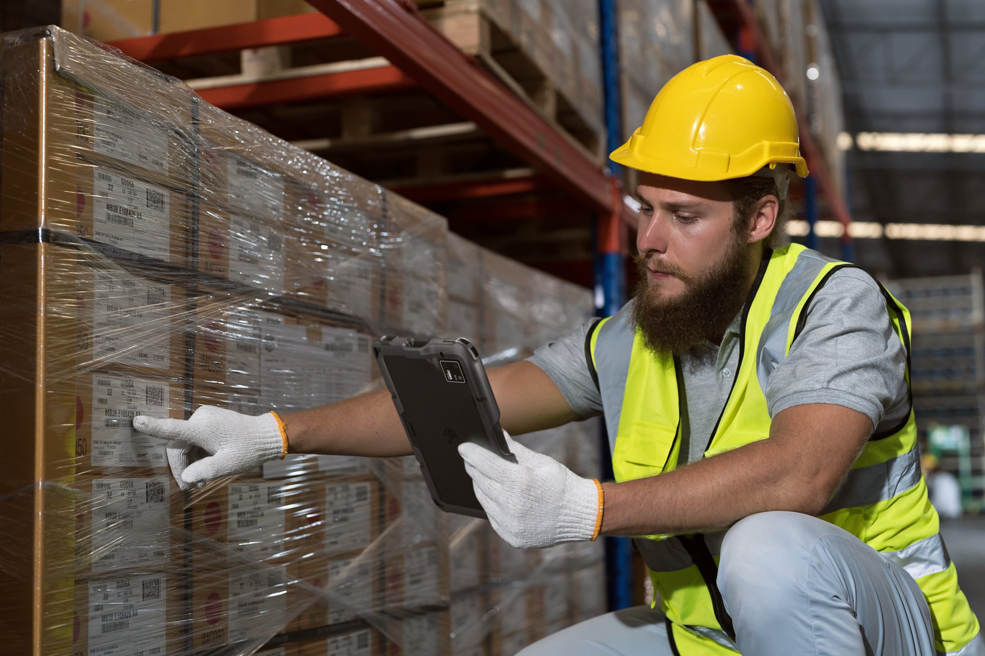 warehouse-photography-application-et401-rfid-reading-pallet-6000x4000-pix-300-dpi - web-optimized (1)